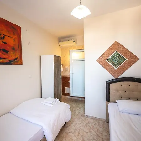 Anz Guest House Pansiyon Selçuk Exterior photo