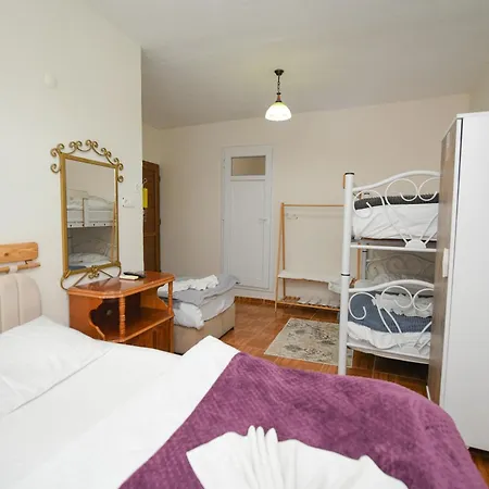 Anz Guest House Pansiyon Selçuk Exterior photo