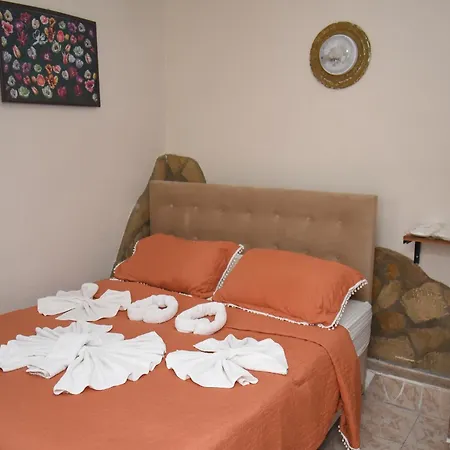 Anz Guest House Pansiyon Selçuk Exterior photo
