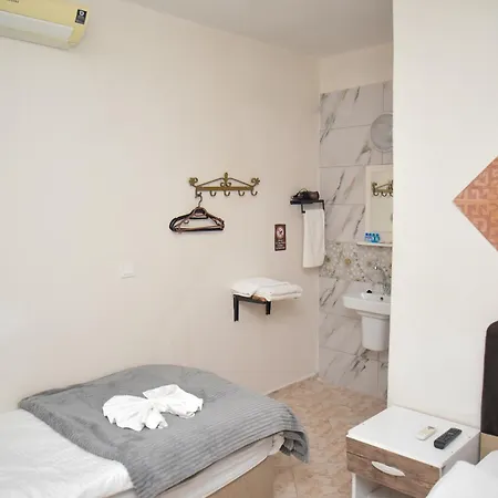 Anz Guest House Pansiyon Selçuk Exterior photo