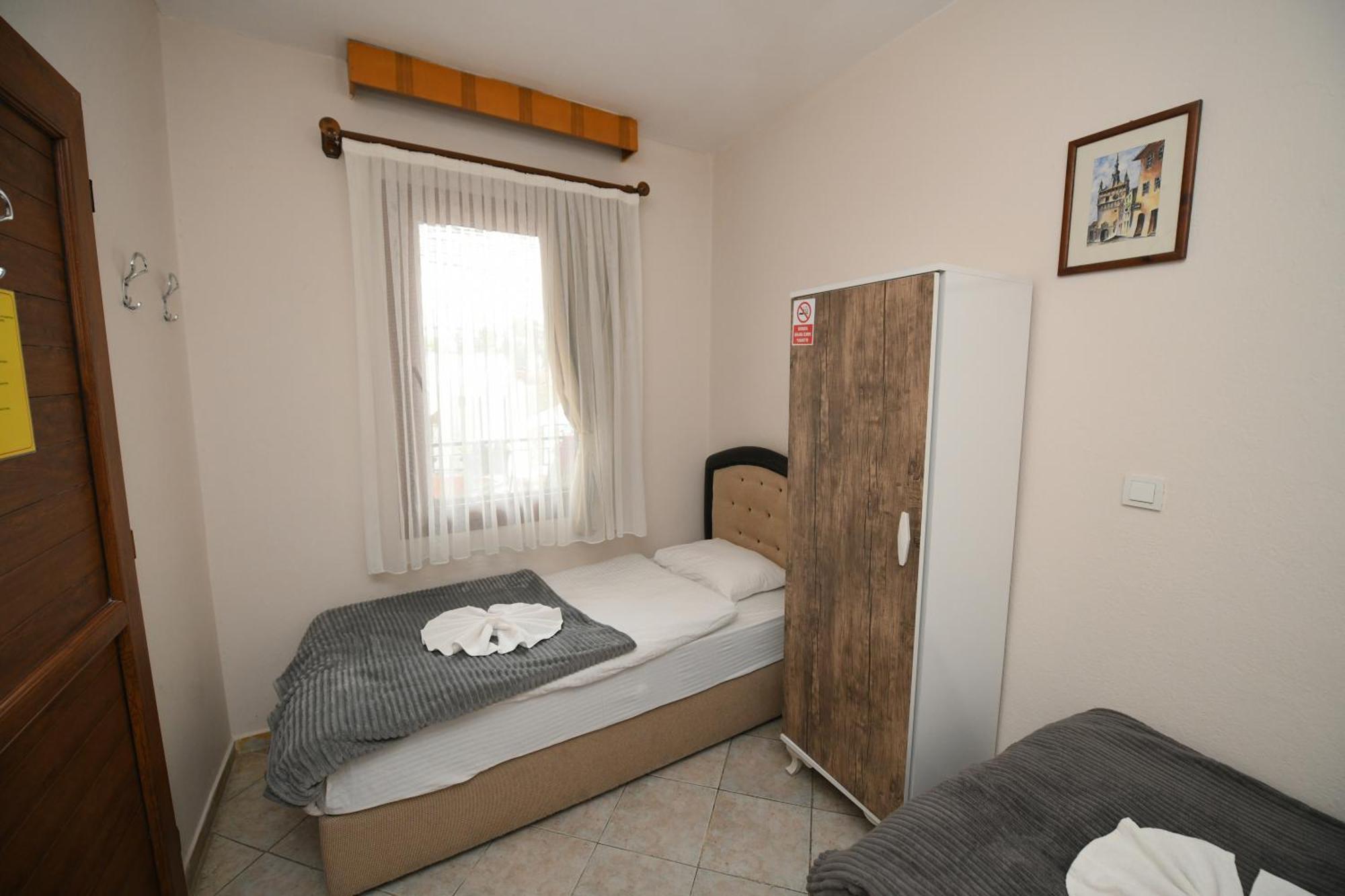 Anz Homestay *