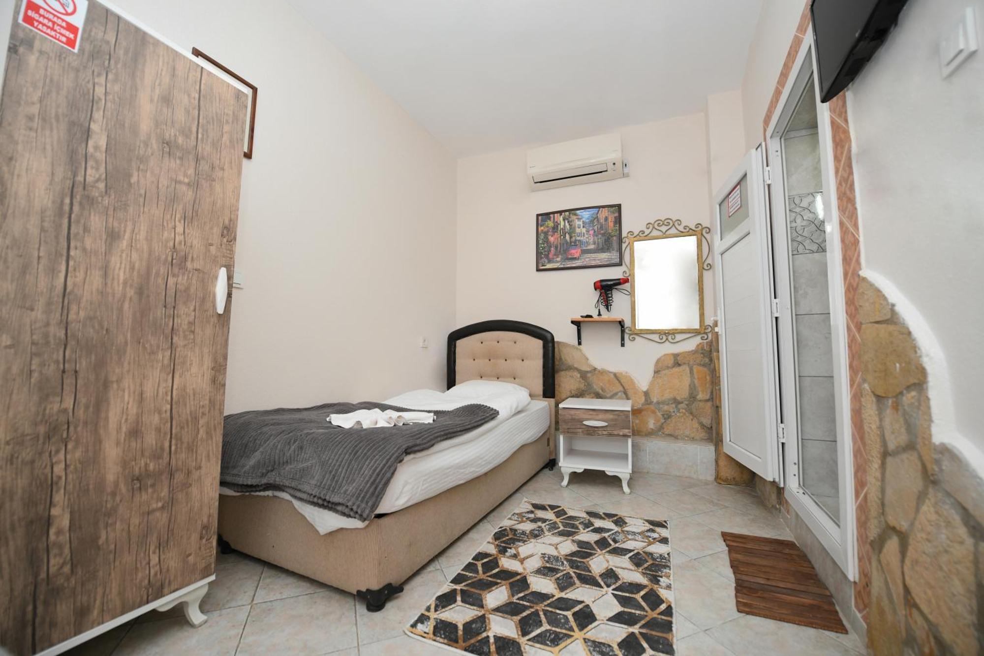Anz Selcuk